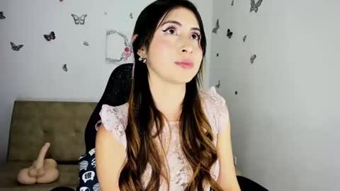 Nicol online show from January 2025 02:04:01 AM