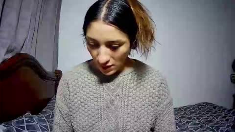 nicolas_and_alexa online show from February 2026 06:01:01 PM