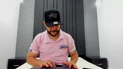 NICOLAS online show from May 2026 12:57:02 PM