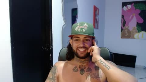 nicolas online show from December 2024 05:59:02 AM