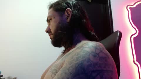 nicolas online show from December 2024 04:15:02 AM