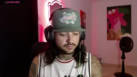 nicolas online show from January 2025 02:42:01 AM