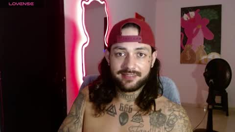 nicolas online show from January 2025 06:11:01 AM