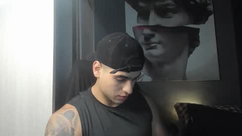 Snapshot of nicolasmuscle chatting on November 2025 01:41:02 AM Andres online show from November 2025 01:41:02 AM