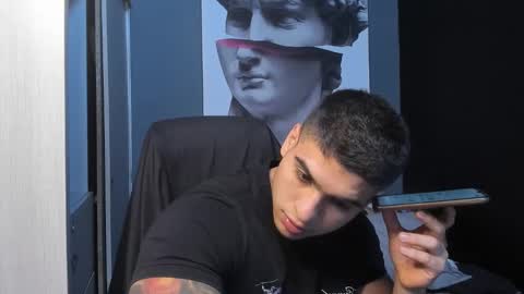 Snapshot of nicolasmuscle chatting on December 2025 03:50:01 PM Andres online show from December 2025 03:50:01 PM