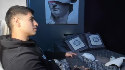 Andres online show from March 2026 04:33:01 PM