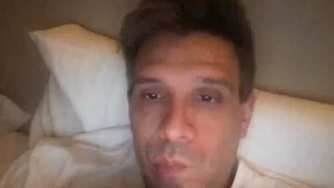 nicolaspercha online show from June 2026 05:45:02 AM