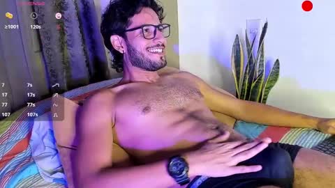 Snapshot of nicolasrodrii chatting on December 2024 10:08:02 PM nicolasrodrii online show from December 2024 10:08:02 PM