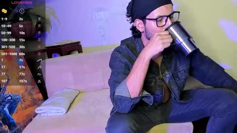 Snapshot of nicolasrodrii chatting on December 2024 10:45:02 PM nicolasrodrii online show from December 2024 10:45:02 PM