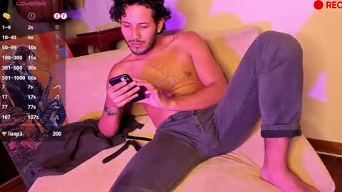 Snapshot of nicolasrodrii chatting on December 2024 03:11:02 AM nicolasrodrii online show from December 2024 03:11:02 AM