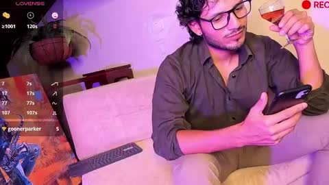 Snapshot of nicolasrodrii chatting on December 2024 01:51:02 AM nicolasrodrii online show from December 2024 01:51:02 AM