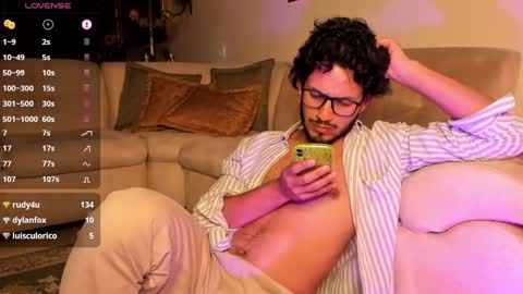 Snapshot of nicolasrodrii chatting on January 2025 01:00:02 AM nicolasrodrii online show from January 2025 01:00:02 AM