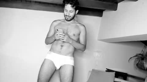 Snapshot of nicolasrodrii chatting on February 2025 11:14:02 PM nicolasrodrii online show from February 2025 11:14:02 PM