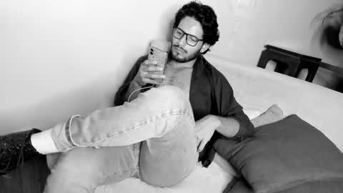 Snapshot of nicolasrodrii chatting on February 2025 01:57:01 AM nicolasrodrii online show from February 2025 01:57:01 AM