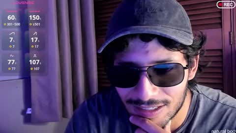 Snapshot of nicolasrodrii chatting on October 2025 11:03:02 PM nicolasrodrii online show from October 2025 11:03:02 PM