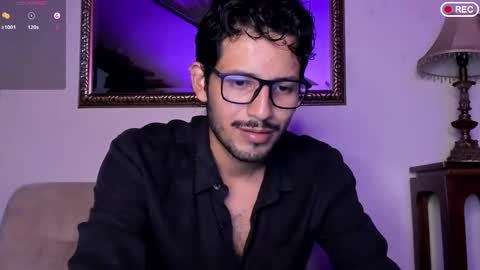 Snapshot of nicolasrodrii chatting on December 2025 11:43:01 PM nicolasrodrii online show from December 2025 11:43:01 PM