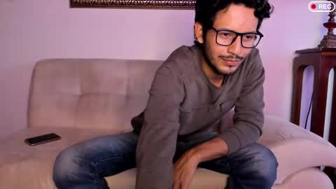 Snapshot of nicolasrodrii chatting on December 2025 10:37:02 PM nicolasrodrii online show from December 2025 10:37:02 PM