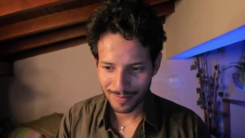 Snapshot of nicolasrodrii chatting on April 2026 01:17:02 AM nicolasrodrii online show from April 2026 01:17:02 AM