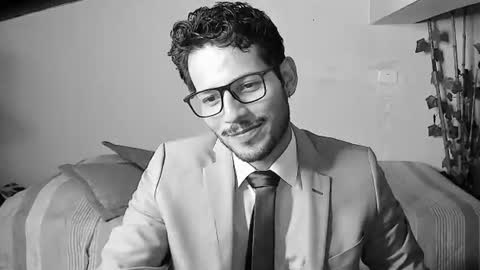 nicolasrodrii online show from June 2026 11:09:02 PM