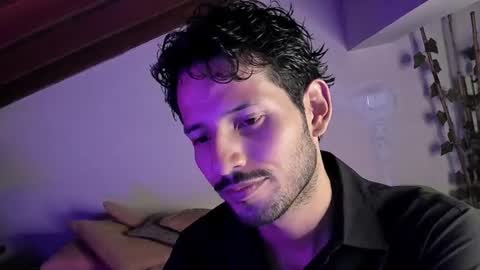 nicolasrodrii online show from July 2026 09:21:01 PM