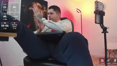 Snapshot of nicolass_fellener chatting on October 2025 04:43:01 AM Nicolas Fellener online show from October 2025 04:43:01 AM