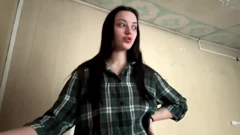 Snapshot of nicolbenoit chatting on March 2026 03:12:02 AM Nelly online show from March 2026 03:12:02 AM