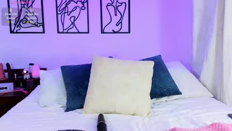 Snapshot of nicole_and_deam13 chatting on February 2026 11:45:01 PM Nicole And Deam online show from February 2026 11:45:01 PM