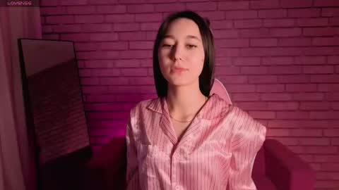 Nicole online show from May 2026 12:40:02 AM