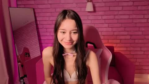 Nicole online show from May 2026 10:50:03 PM