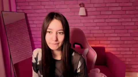 Nicole online show from May 2026 01:11:02 AM