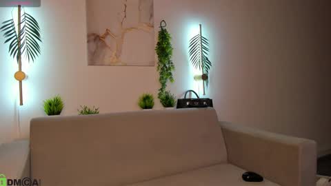 GMT7TueWedThSu 0300am-0900am. Sa 1000am-0400pm online show from November 2025 08:14:01 PM