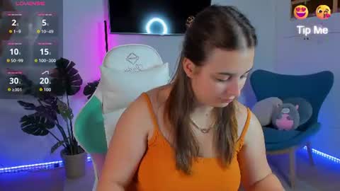 Nicole De Lux online show from July 2026 06:02:02 AM