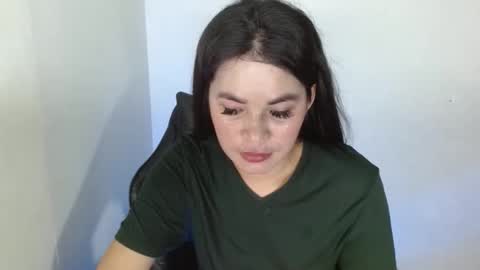 nicole_kiss01 online show from November 2025 09:01:01 AM