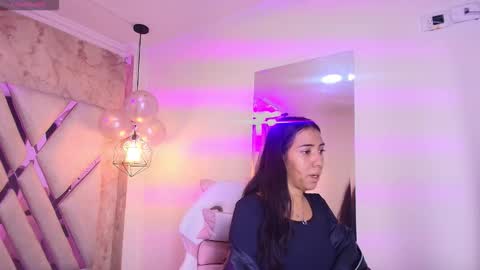 Snapshot of nicole_samantha chatting on September 2025 12:43:02 PM Samantha online show from September 2025 12:43:02 PM