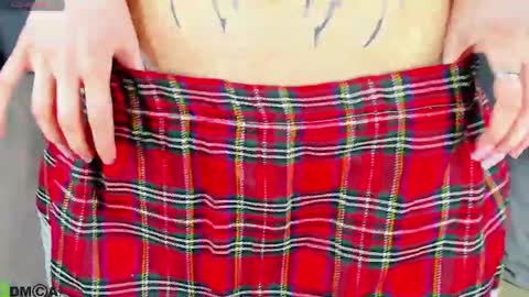 Snapshot of nicole_vasquezz chatting on May 2026 02:45:01 PM Nicole My schedule for the week 2 GMT 9am-15pm Mo Tu Th Fr online show from May 2026 02:45:01 PM