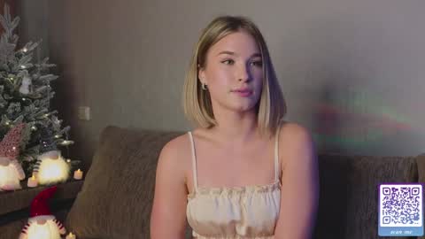 Nicole online show from December 2024 03:54:02 PM