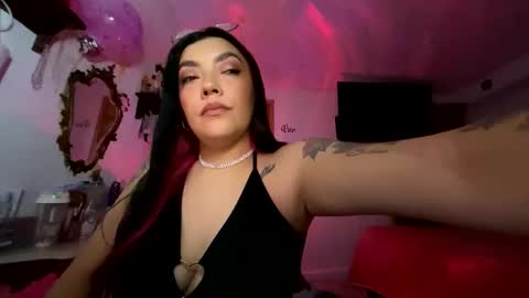 Nicole online show from May 2026 04:21:01 AM