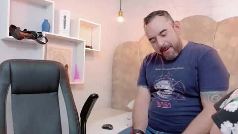 Snapshot of nicolebbwhot chatting on December 2025 10:56:02 AM Nicole online show from December 2025 10:56:02 AM