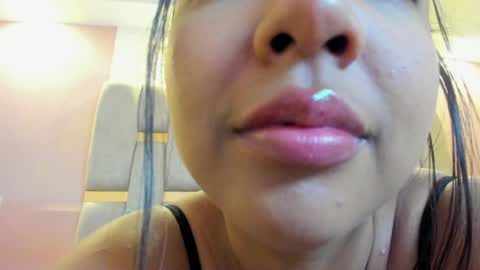 Snapshot of nicolee_fisherr chatting on April 2026 04:24:02 AM nicolee_fisherr online show from April 2026 04:24:02 AM