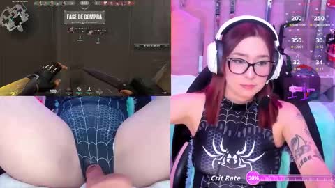 Snapshot of nicoleferrel chatting on October 2025 03:16:01 PM Nicole online show from October 2025 03:16:01 PM