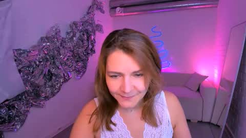 nicolehits online show from January 2026 01:16:02 PM