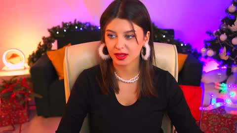 Snapshot of nicolemoonn chatting on December 2024 06:13:01 PM online November 28 from 16 to 20 November 29 from 12 to 20 December 3 and 5 from 12 to 20 December 7 and 8 from 04 to 08 GMT online show from December 2024 06:13:01 PM