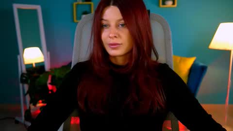 Snapshot of nicolemoonn chatting on October 2025 05:13:01 AM online November 28 from 16 to 20 November 29 from 12 to 20 December 3 and 5 from 12 to 20 December 7 and 8 from 04 to 08 GMT online show from October 2025 05:13:01 AM