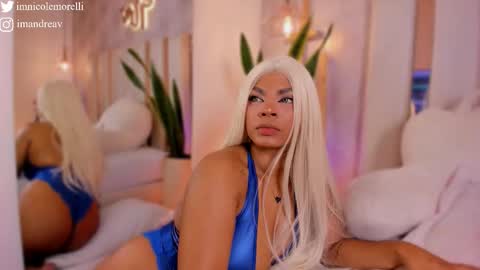 Andrea give it a thumbs up please its important  online show from November 2025 12:04:01 PM