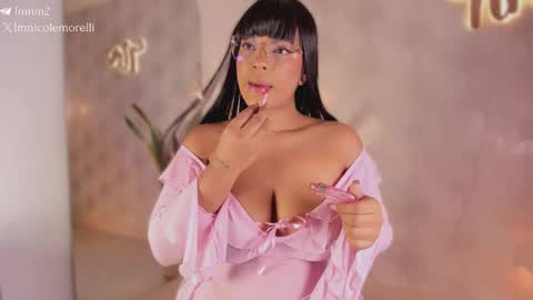 Snapshot of nicolemorelli2 chatting on March 2026 11:16:01 AM Andrea give it a thumbs up please its important online show from March 2026 11:16:01 AM