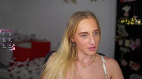 Snapshot of nicolette__shea_ chatting on January 2025 04:59:01 PM nicolette__shea_ online show from January 2025 04:59:01 PM