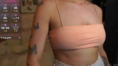 Snapshot of nicolette__shea_ chatting on September 2025 09:09:01 AM nicolette__shea_ online show from September 2025 09:09:01 AM