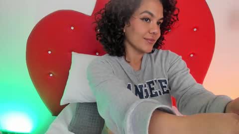 Snapshot of nicolette_rock chatting on November 2025 10:28:02 AM nicolette online show from November 2025 10:28:02 AM