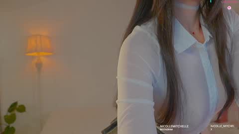  NEW instagram nicollemitchelle online show from September 2025 10:48:02 AM