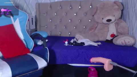 Snapshot of nicolletaylorq chatting on January 2025 09:44:02 AM Nicolle Miley online show from January 2025 09:44:02 AM